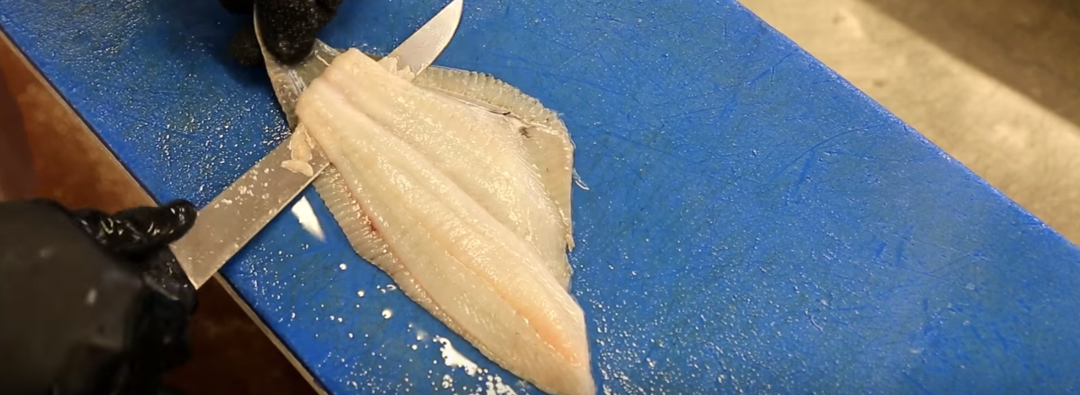 How to skin a flat fish fillet